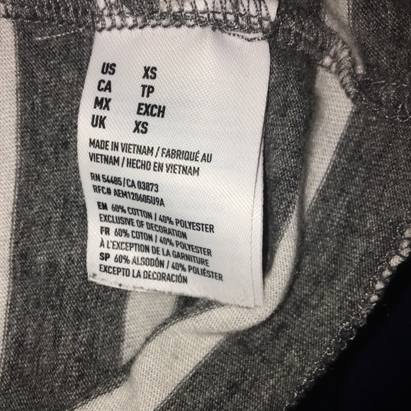 😜Women’s American Eagle Striped t-shirt😜 - Picture 7 of 7